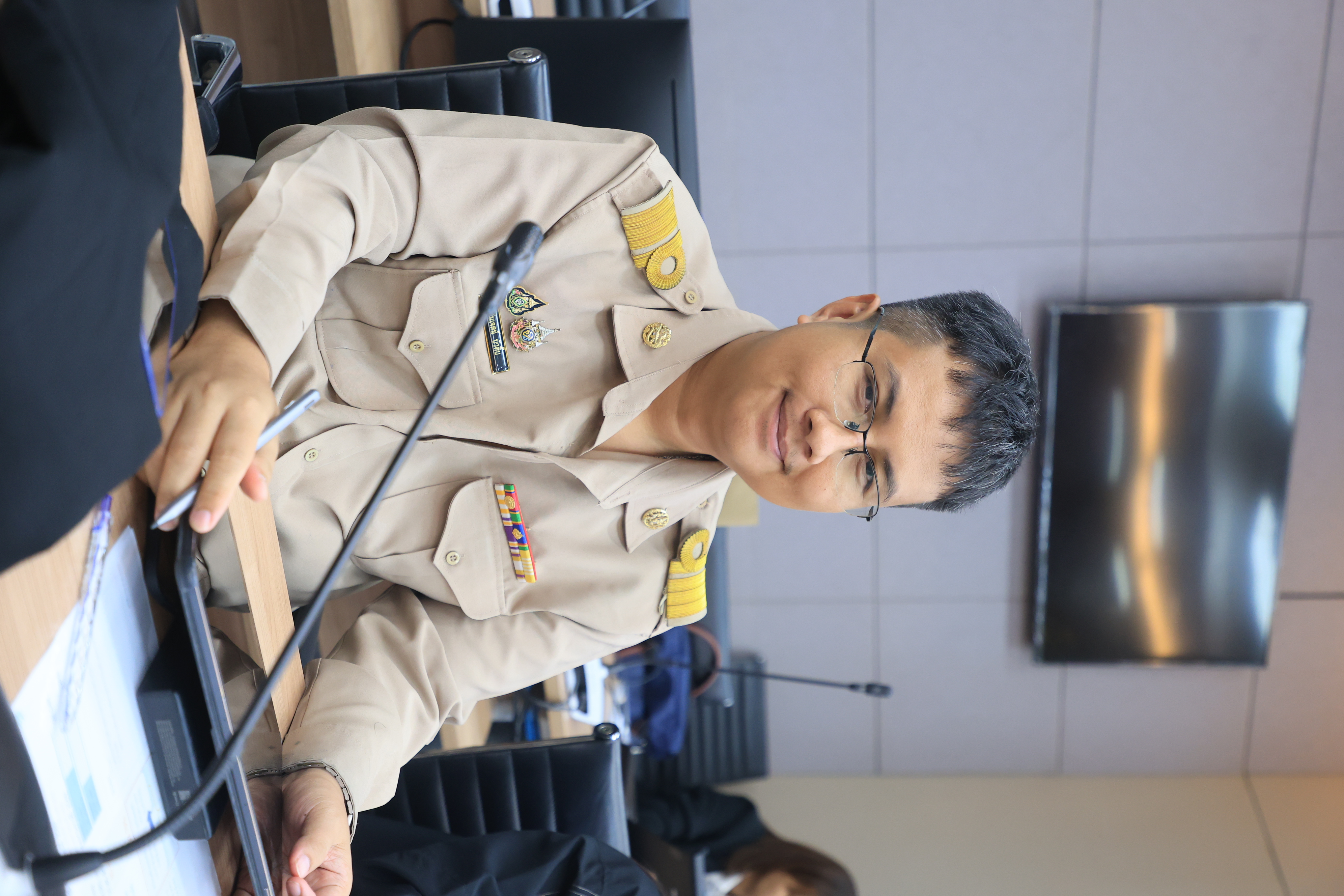 title - ส.ป.ก. ร่วมประชุมหารือและแลกเปลี่ยนความคิดเห็น ระหว่างรัฐมนตรีว่าการกระทรวงเกษตรและสหกรณ์ และคณะกรรมาธิการการเกษตรและสหกรณ์ วุฒิสภา